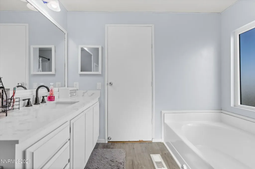 917 Opal Fernley NV 89408