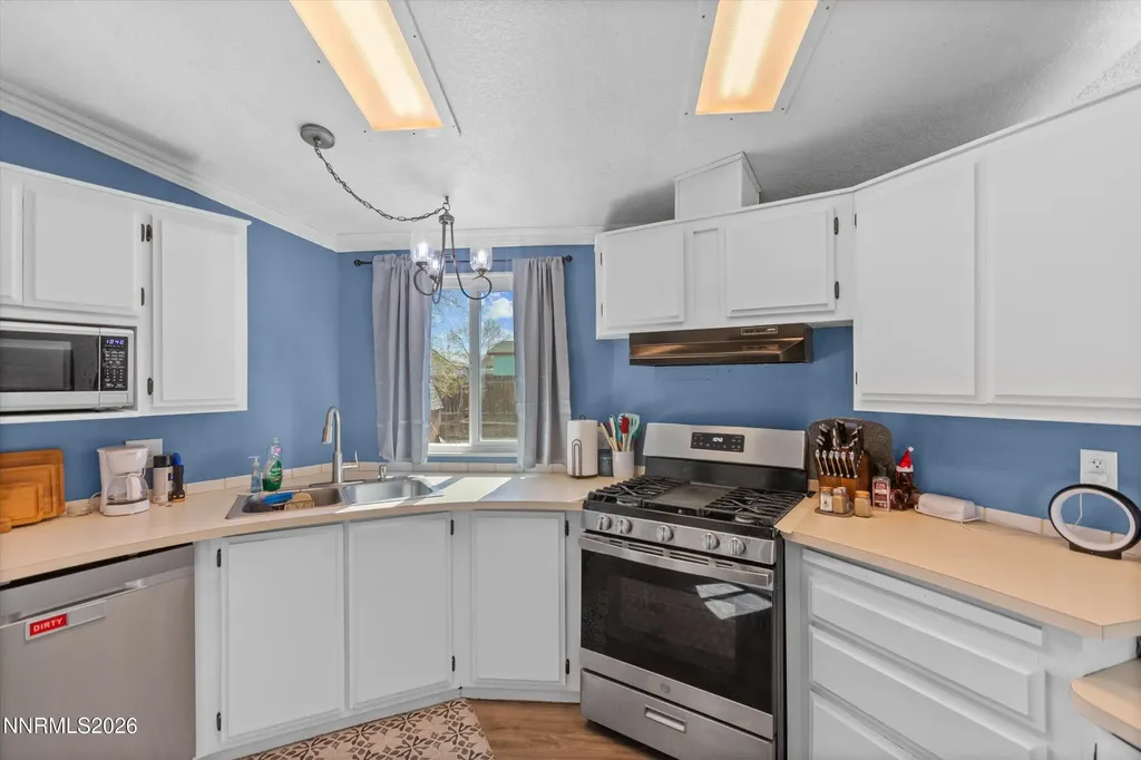 917 Opal Fernley NV 89408