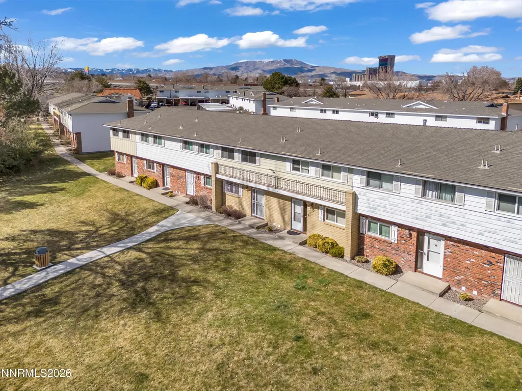 577 Smithridge Reno NV 89502
