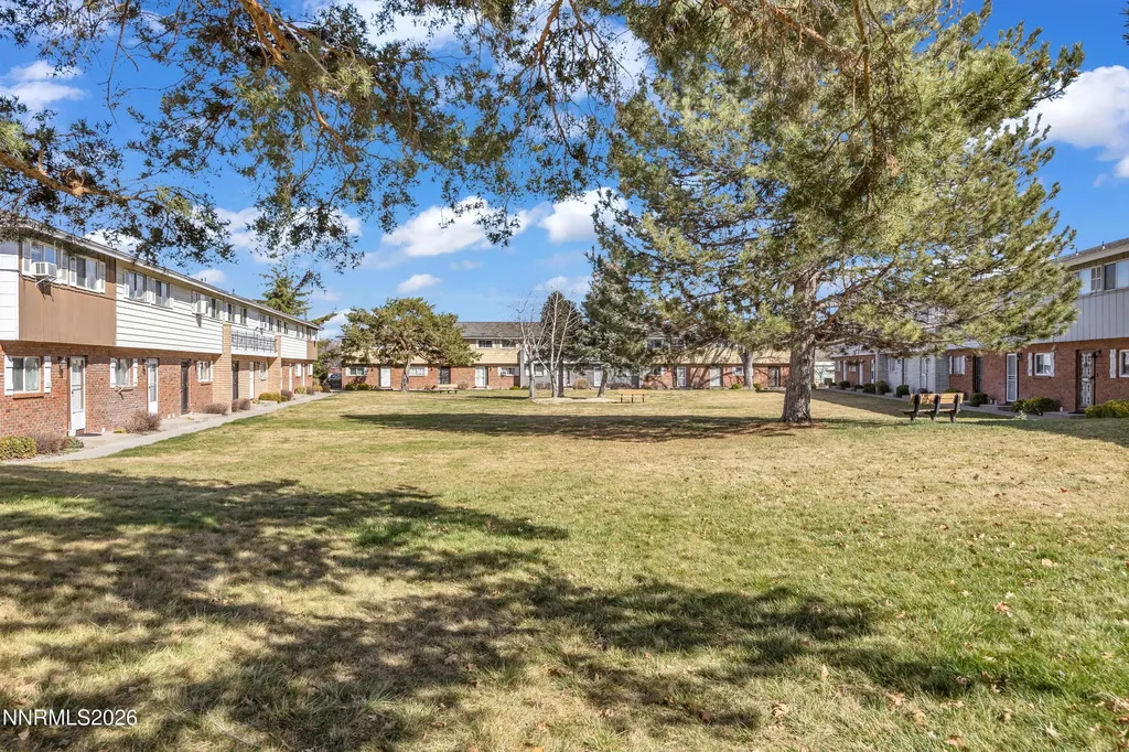 577 Smithridge Reno NV 89502