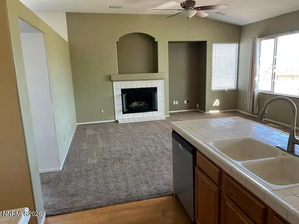 4447 White Fish Reno NV 89511