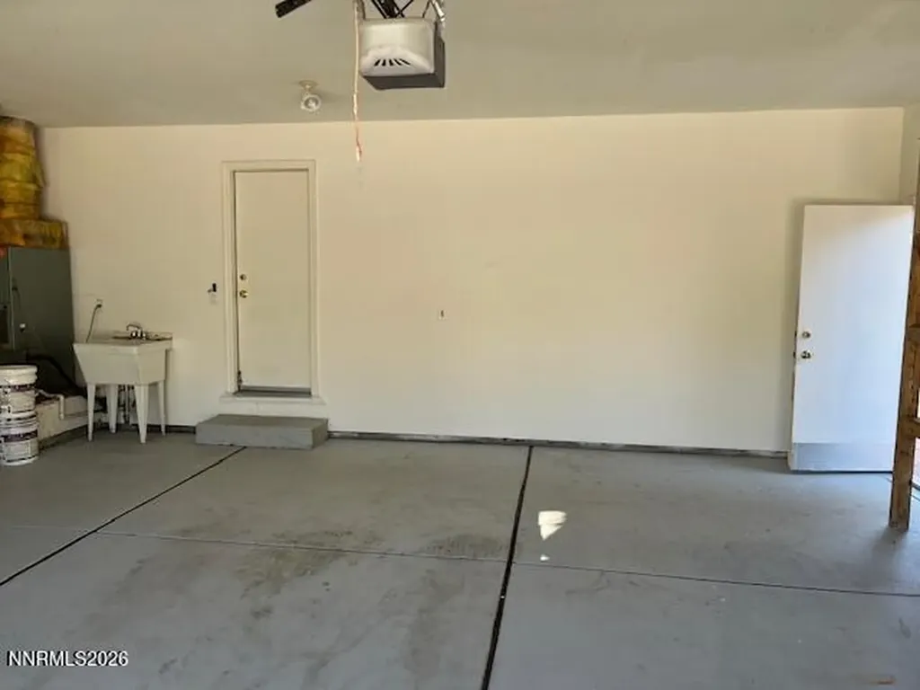 4447 White Fish Reno NV 89511