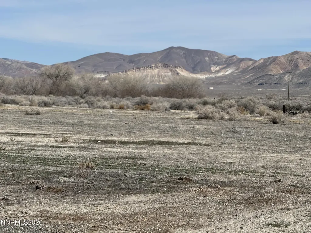 38 River Banks Lovelock NV 89419