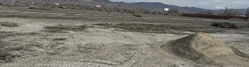 48 River Banks Lovelock NV 89419