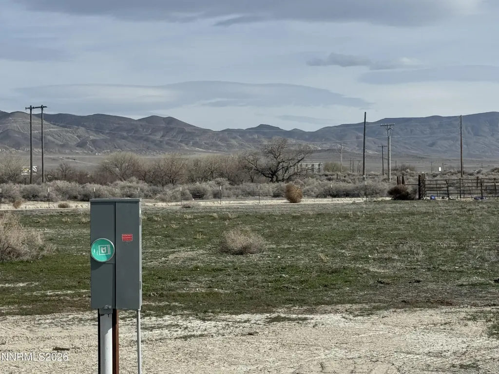 88 River Banks Lovelock NV 89419
