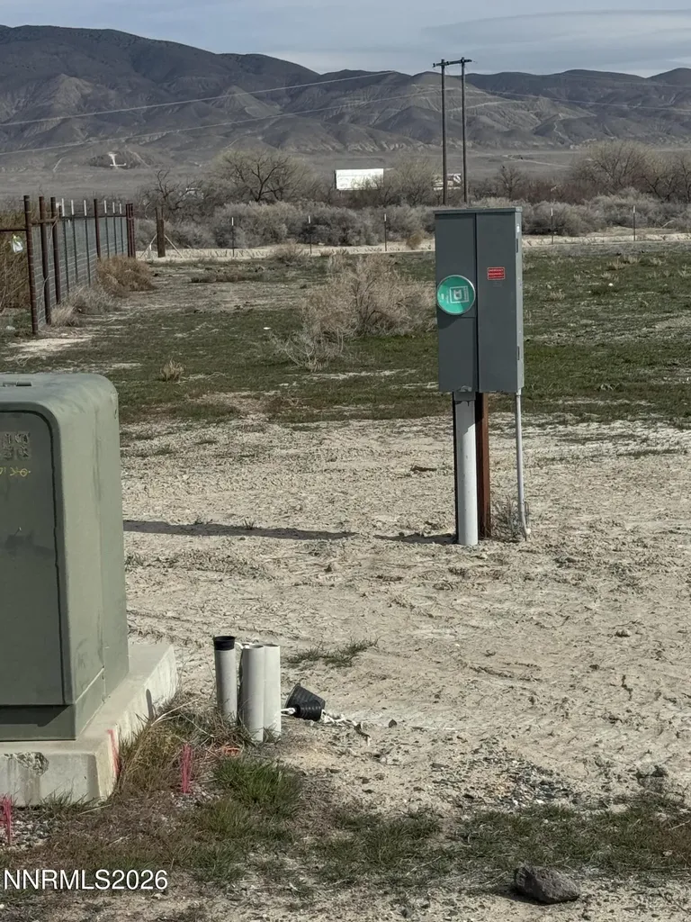 88 River Banks Lovelock NV 89419