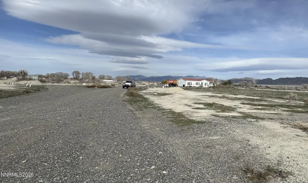 88 River Banks Lovelock NV 89419