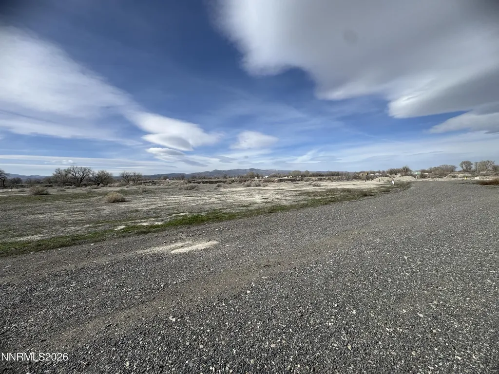 88 River Banks Lovelock NV 89419