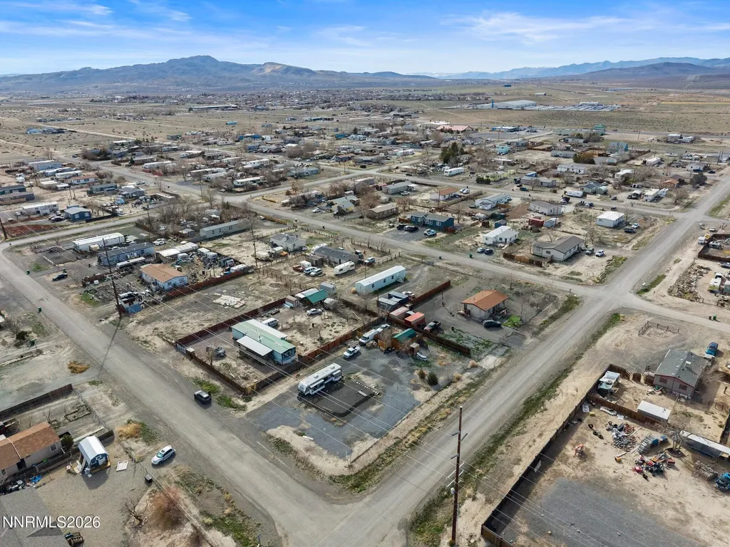 2765 Rawhide Silver Springs NV 89429
