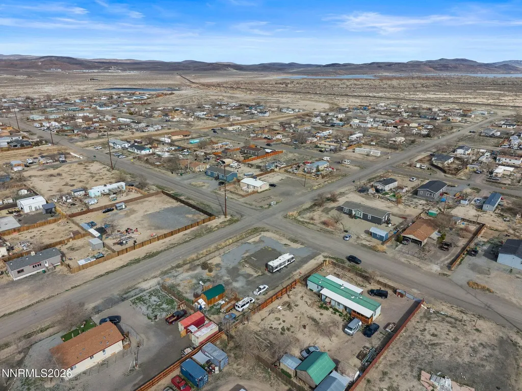 2765 Rawhide Silver Springs NV 89429