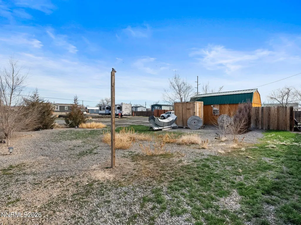 2765 Rawhide Silver Springs NV 89429
