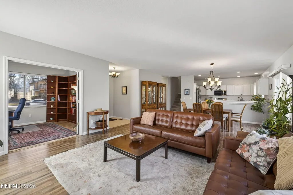 1348 Chichester Gardnerville NV 89410