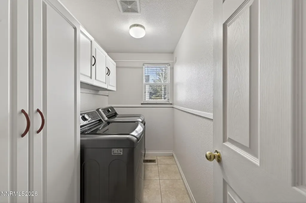 1348 Chichester Gardnerville NV 89410