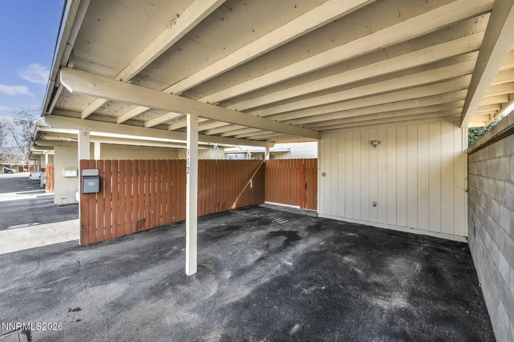 312 Smithridge Reno NV 89502