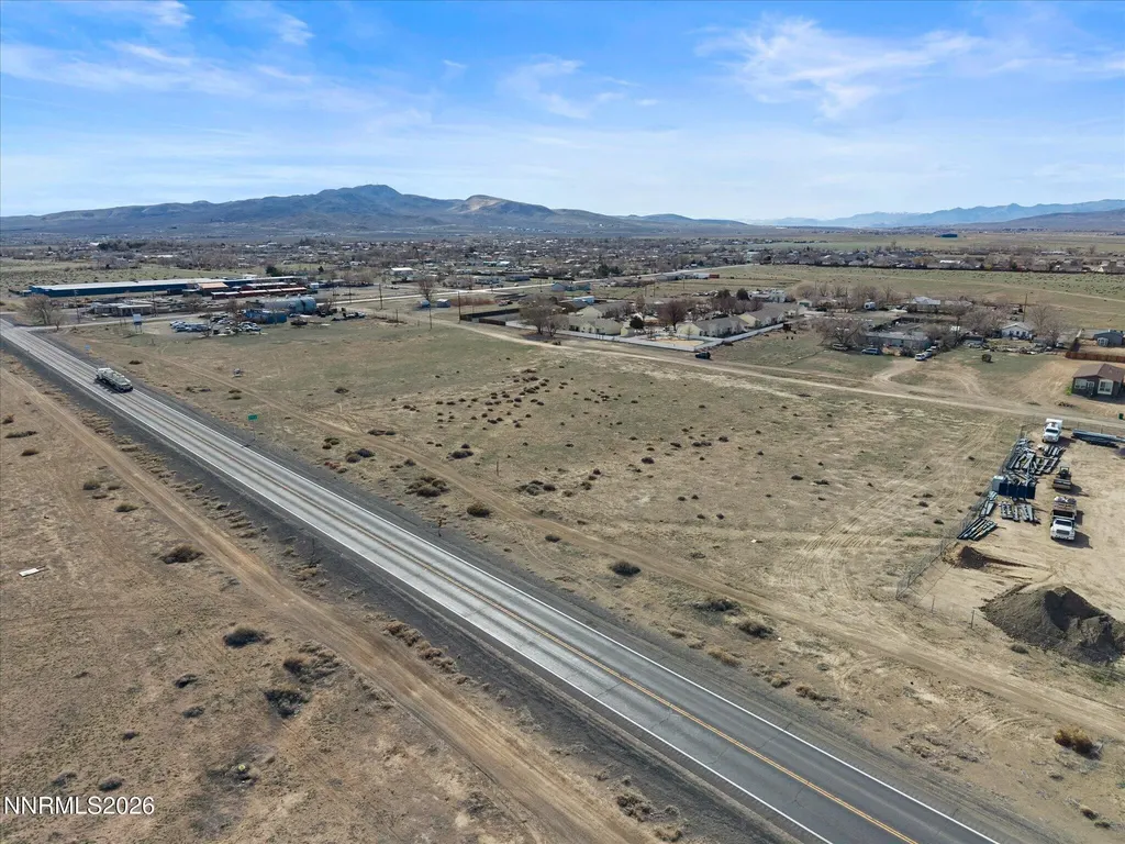 3065 Us Highway 95a Silver Springs NV 89429