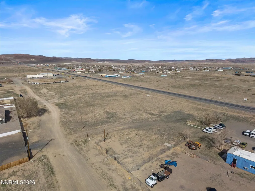 3065 Us Highway 95a Silver Springs NV 89429