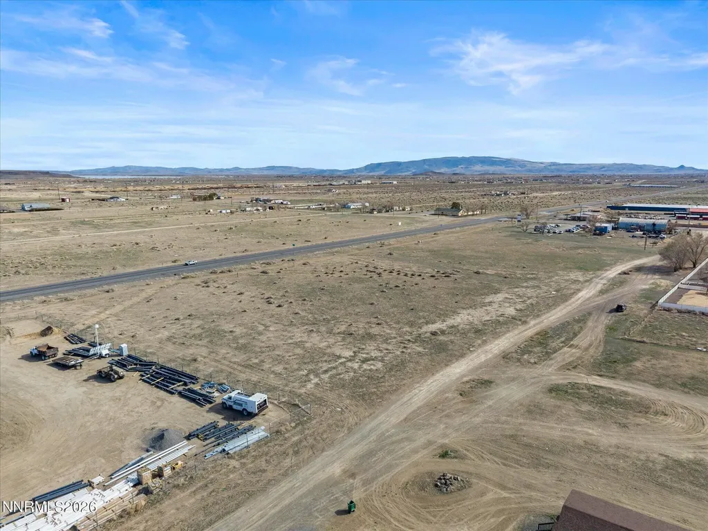 3065 Us Highway 95a Silver Springs NV 89429