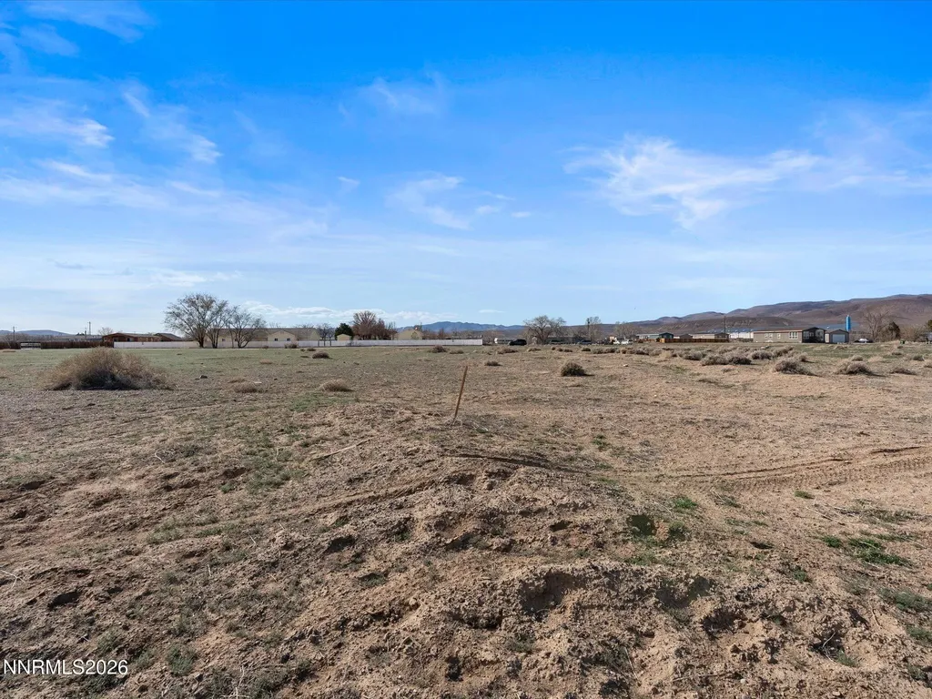 3065 Us Highway 95a Silver Springs NV 89429