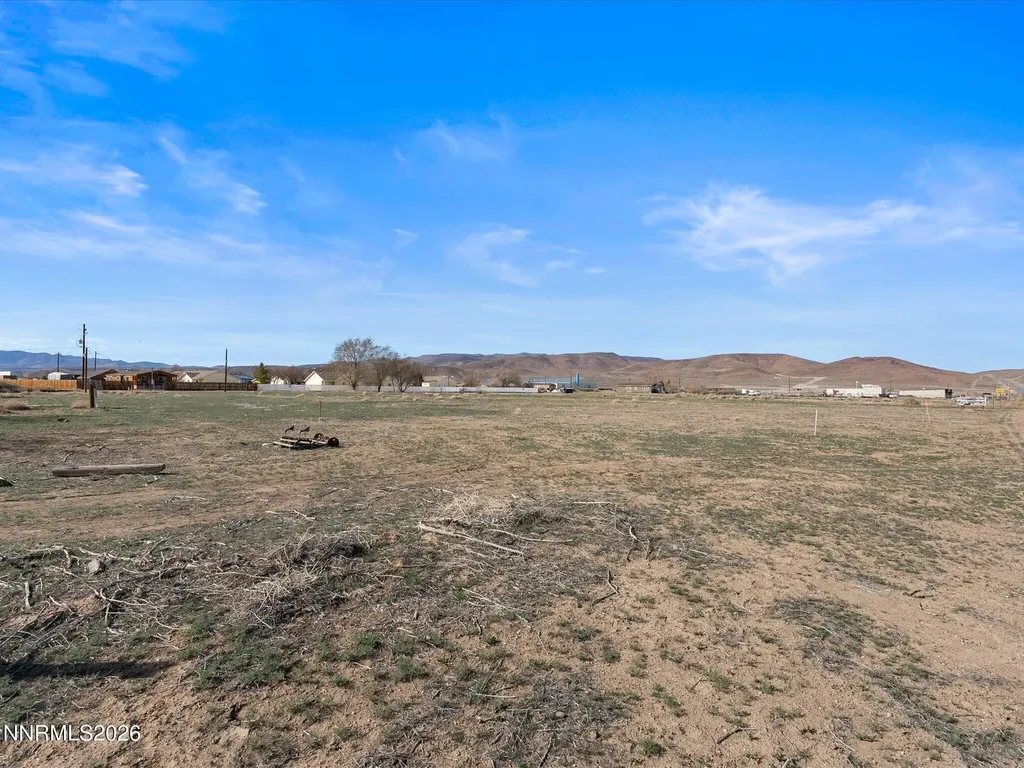 3065 Us Highway 95a Silver Springs NV 89429