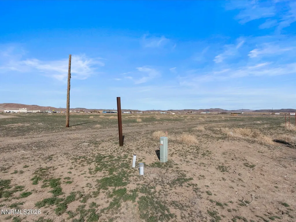 3065 Us Highway 95a Silver Springs NV 89429