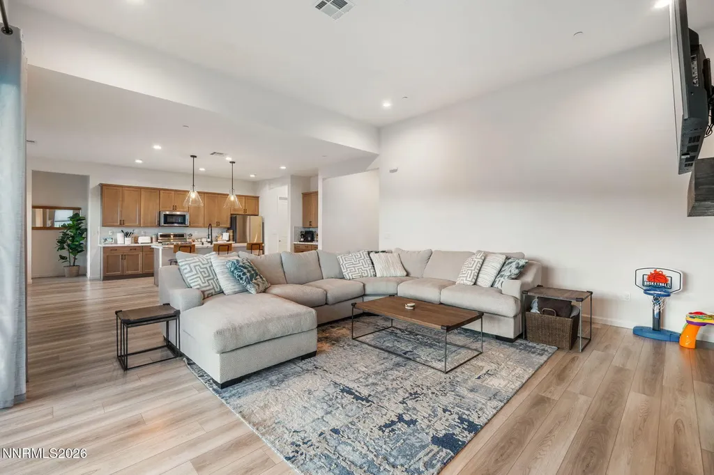 2150 Kinglet Spanish Springs NV 89441