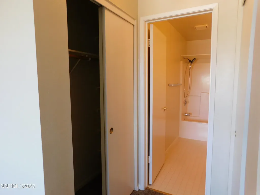240 Serpa Fallon NV 89406