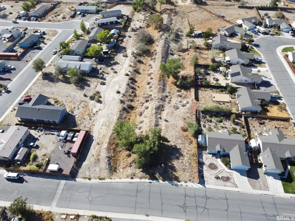 698 Jenny's Fernley NV 89408