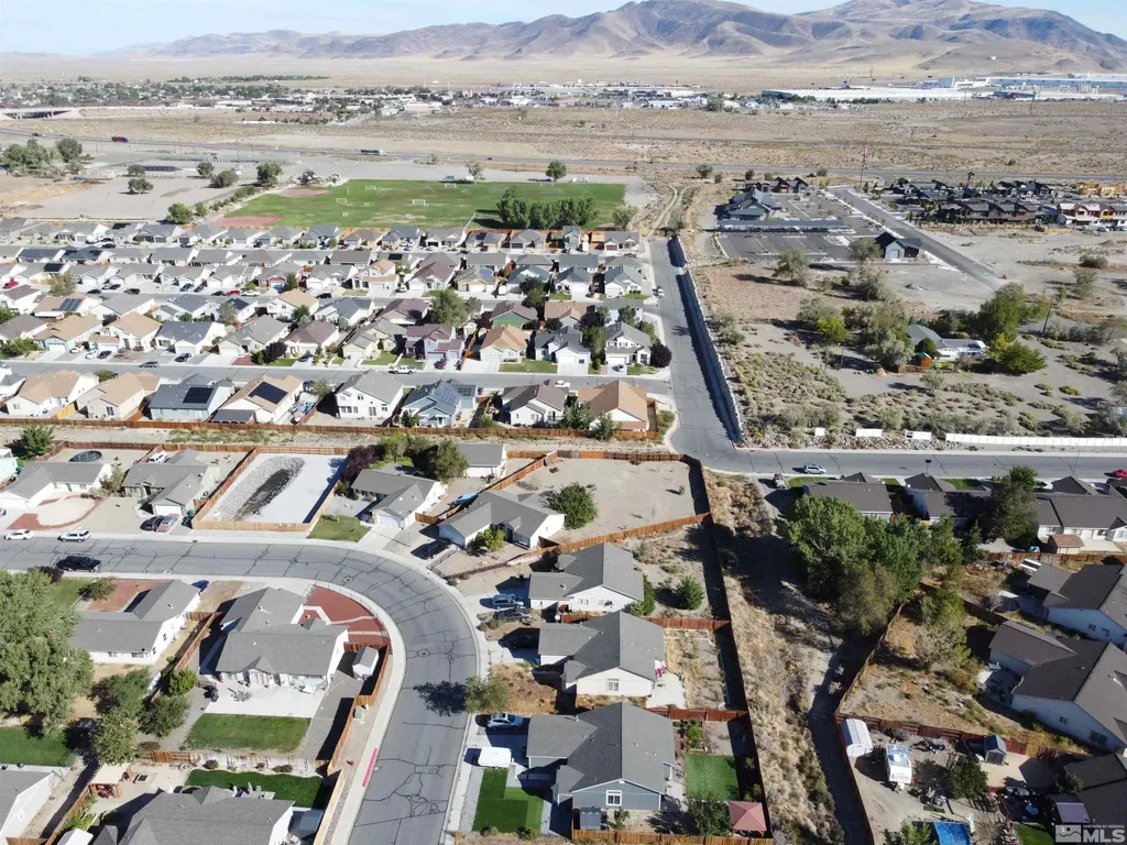 698 Jenny's Fernley NV 89408