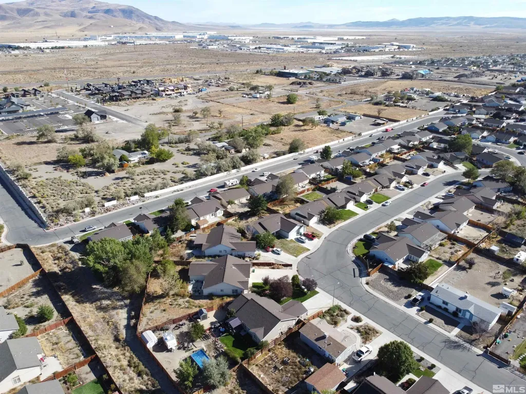 698 Jenny's Fernley NV 89408
