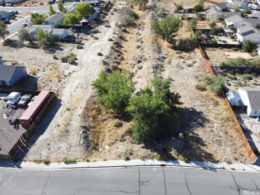698 Jenny's Fernley NV 89408