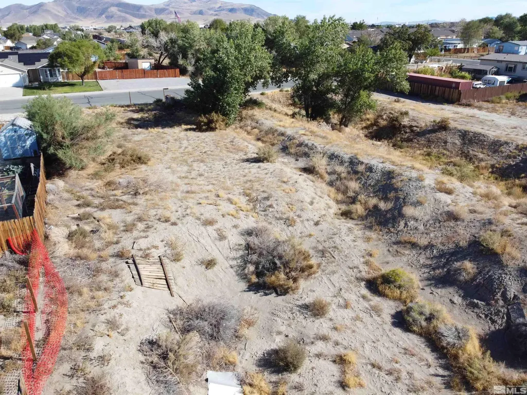 698 Jenny's Fernley NV 89408