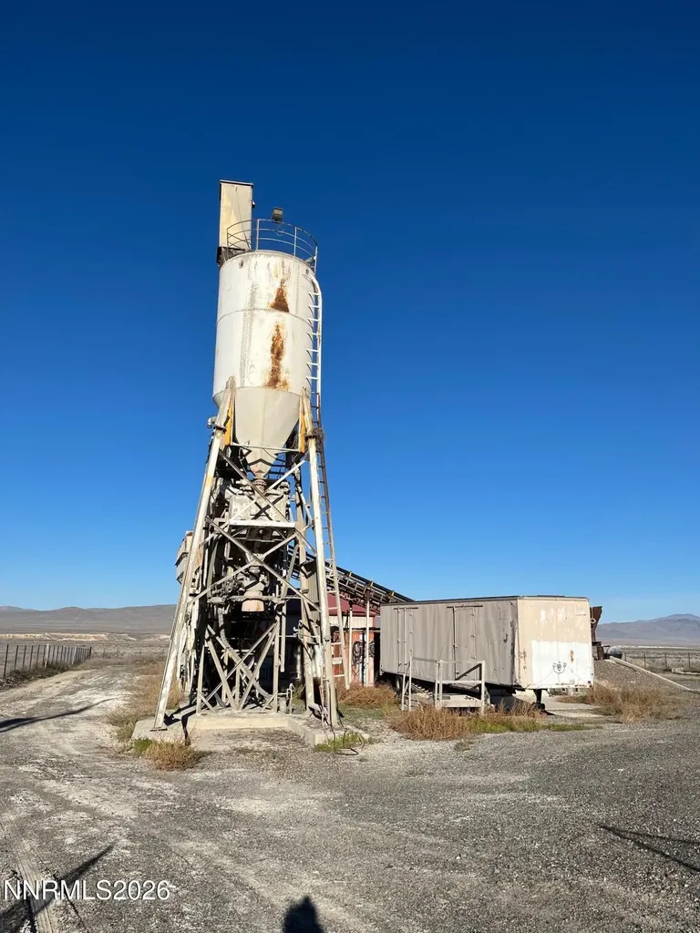 22175 Summit Lake Lovelock NV 89419