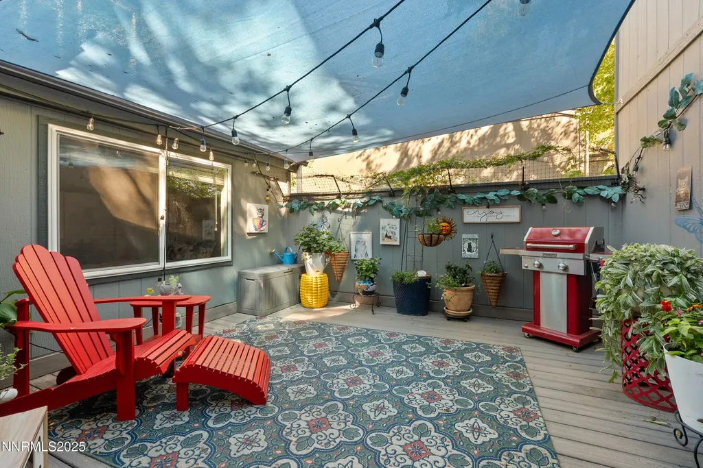 6435 Meadow Valley Reno NV 89519