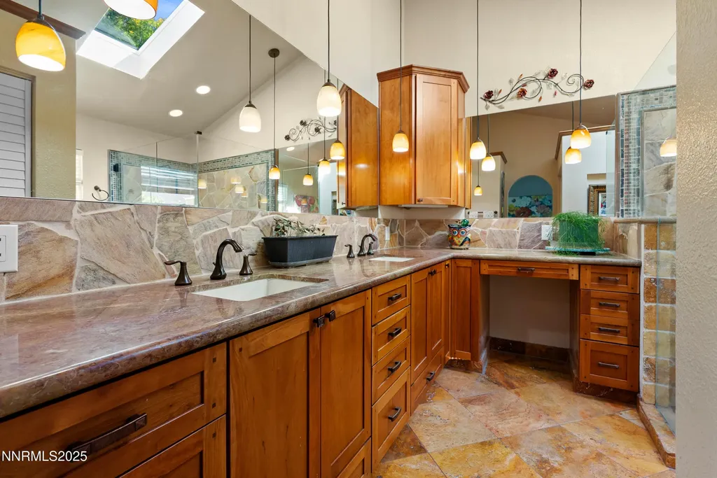 6435 Meadow Valley Reno NV 89519