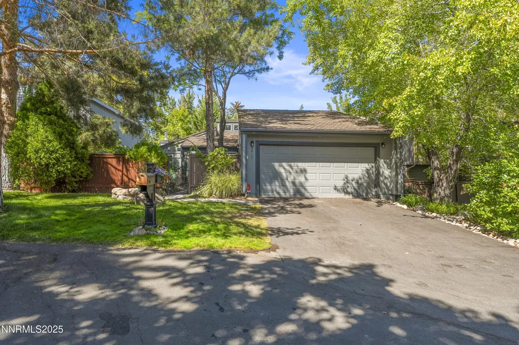 6435 Meadow Valley Reno NV 89519