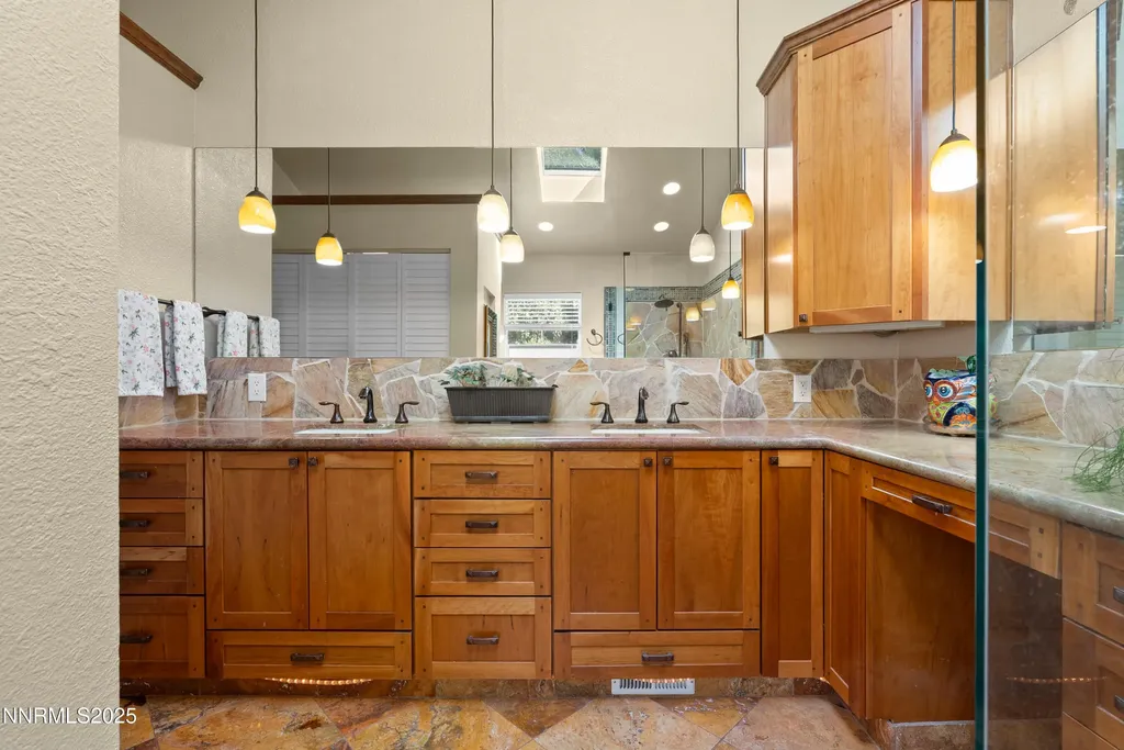 6435 Meadow Valley Reno NV 89519