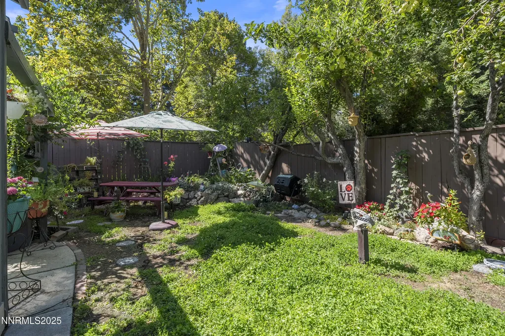 6435 Meadow Valley Reno NV 89519