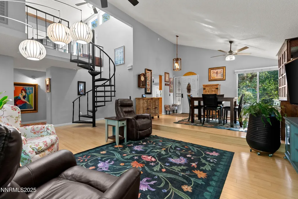 6435 Meadow Valley Reno NV 89519