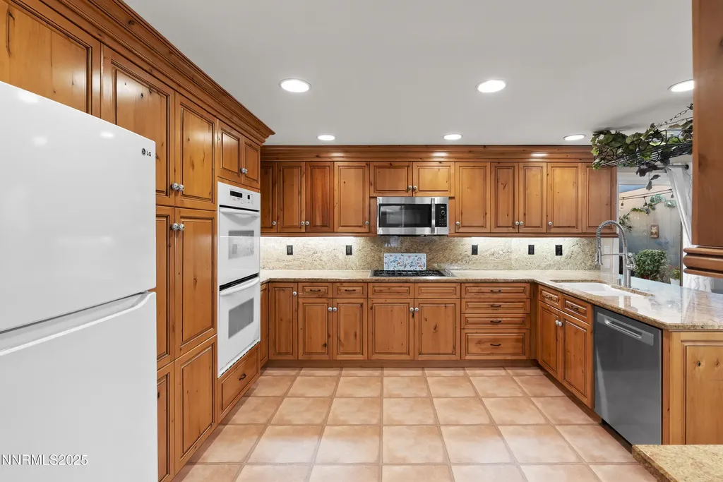 6435 Meadow Valley Reno NV 89519