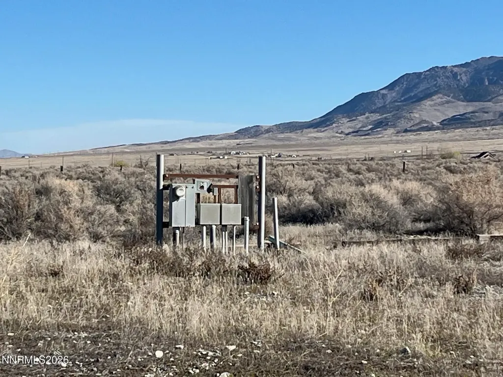 22100 Summerview Lovelock NV 89419
