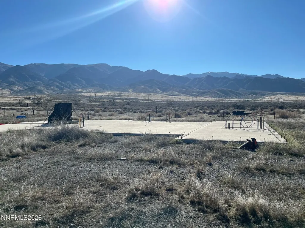 22100 Summerview Lovelock NV 89419