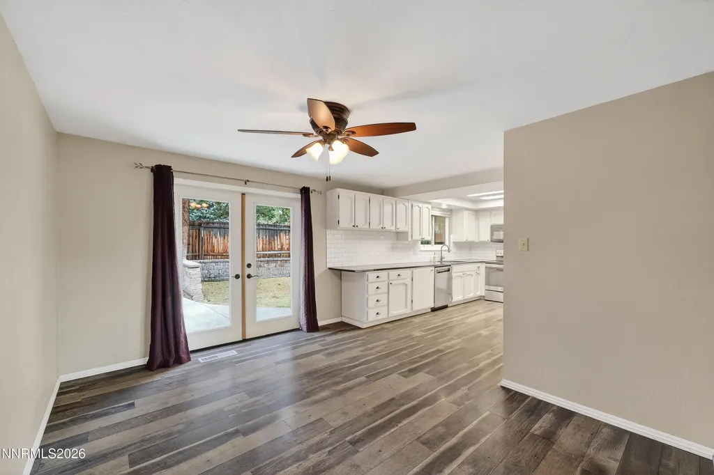 8211 Dixon Reno NV 89511