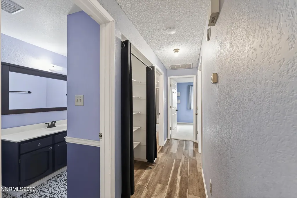 8211 Dixon Reno NV 89511