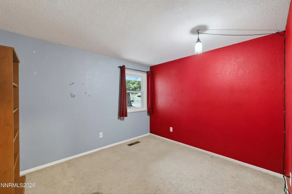 8211 Dixon Reno NV 89511