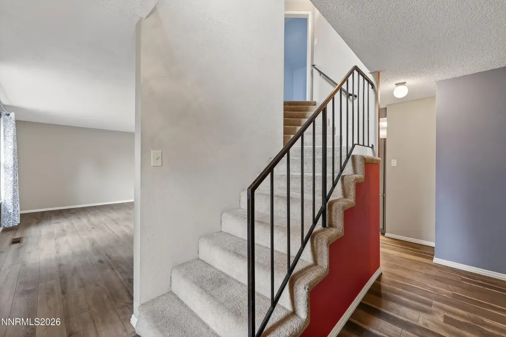 8211 Dixon Reno NV 89511