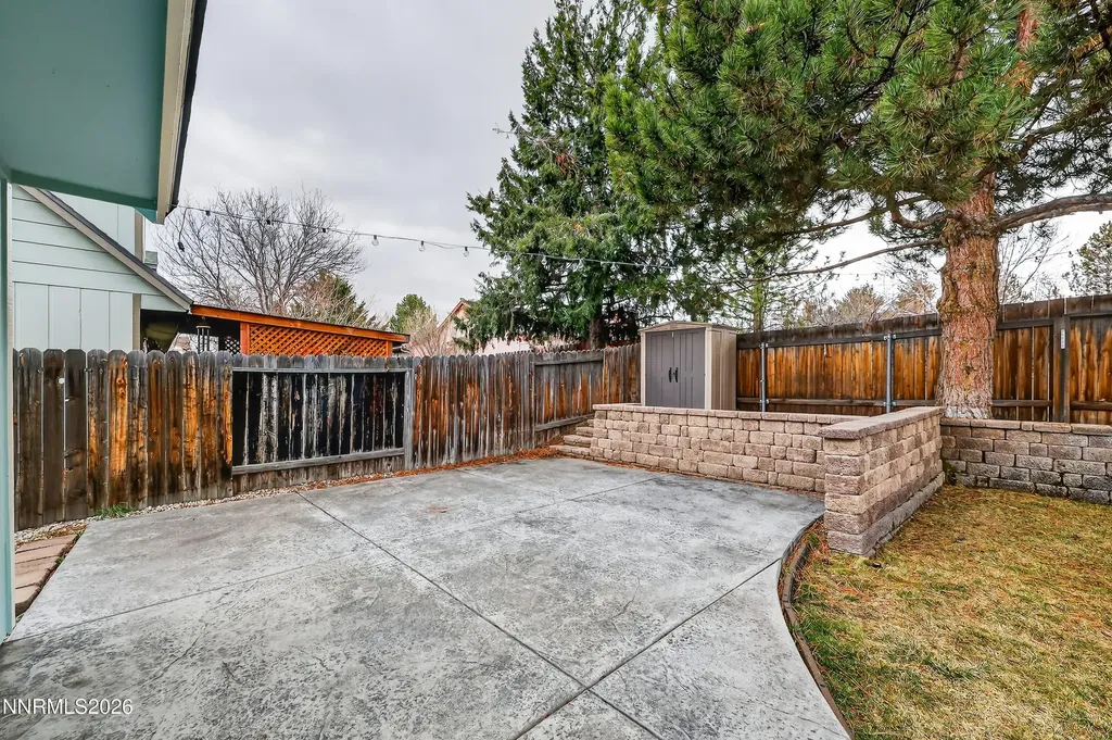 8211 Dixon Reno NV 89511