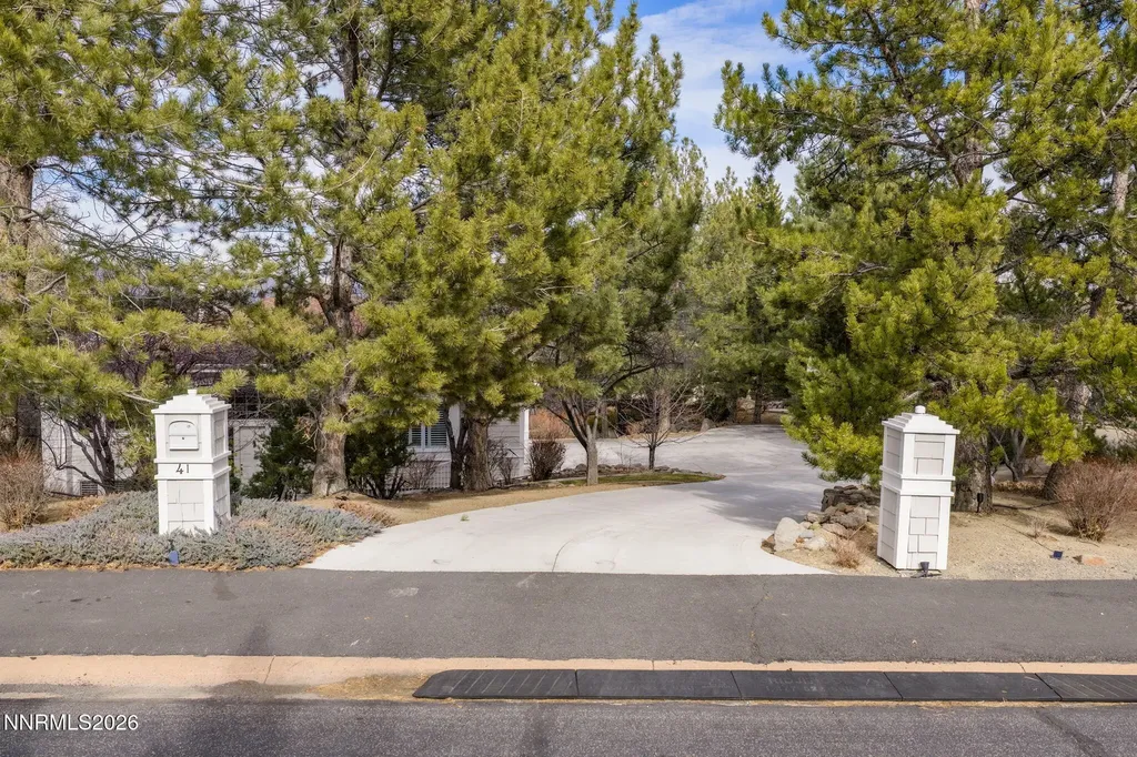 41 Sawbuck Reno NV 89519