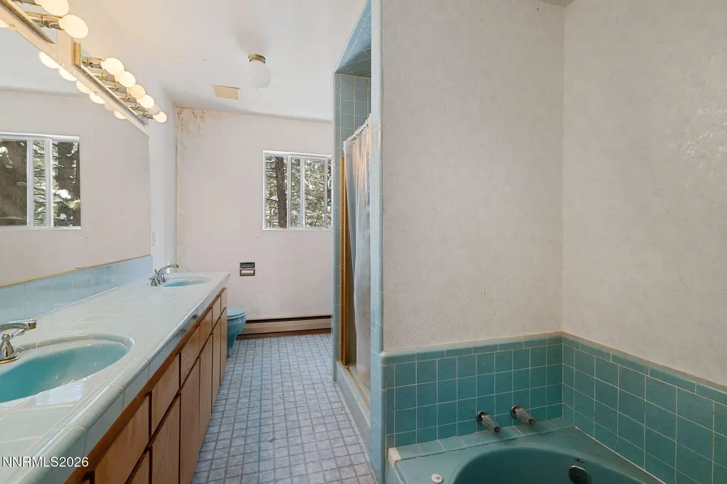 353 Sherwood Stateline NV 89449