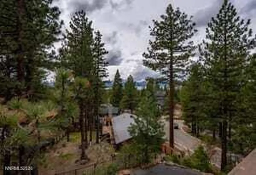 353 Sherwood Stateline NV 89449