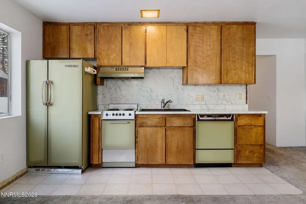 353 Sherwood Stateline NV 89449